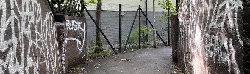 Picture of Graffiti covered wall